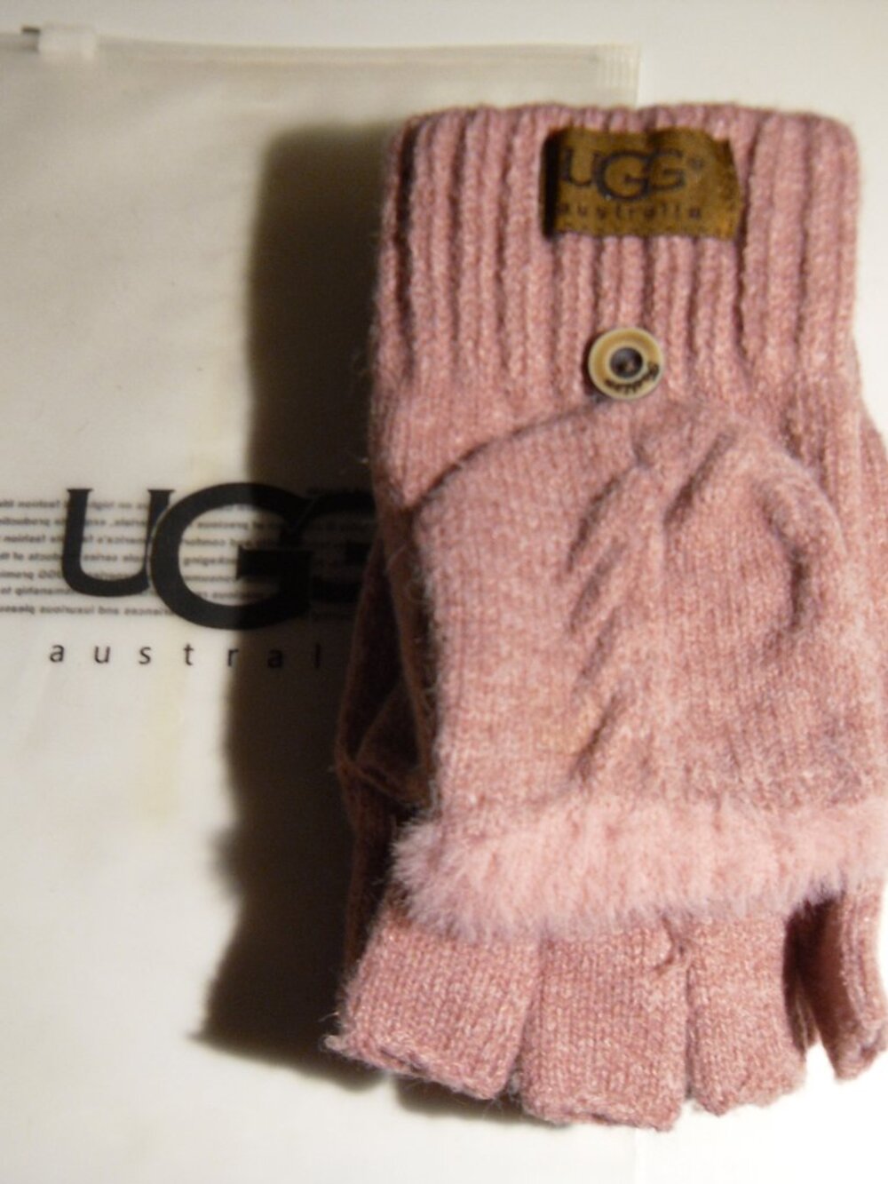 UGG women's fingerless gloves PINK NEW